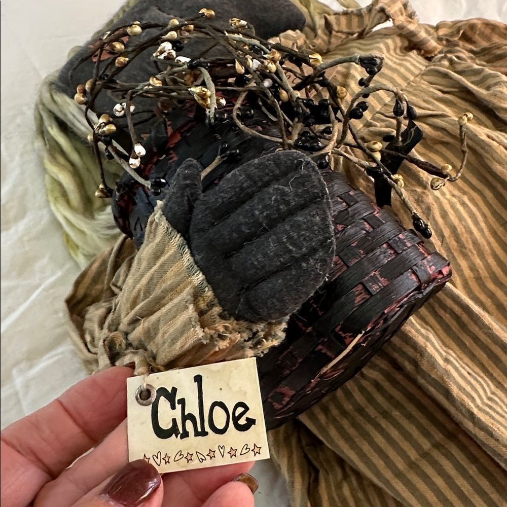Doll Chloe Hand Crafted Rustic Folk with Black Basket Old Crow - Picture 9 of 10